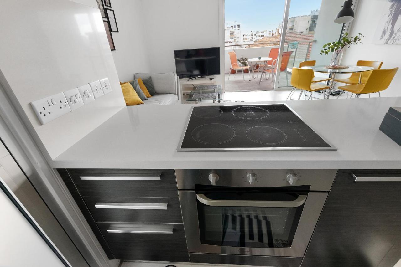 Glabur Stays - The Fabulous 2 Bdr - Nicosia City, Free Parking & Wifi, Welcomes You!!! Εξωτερικό φωτογραφία