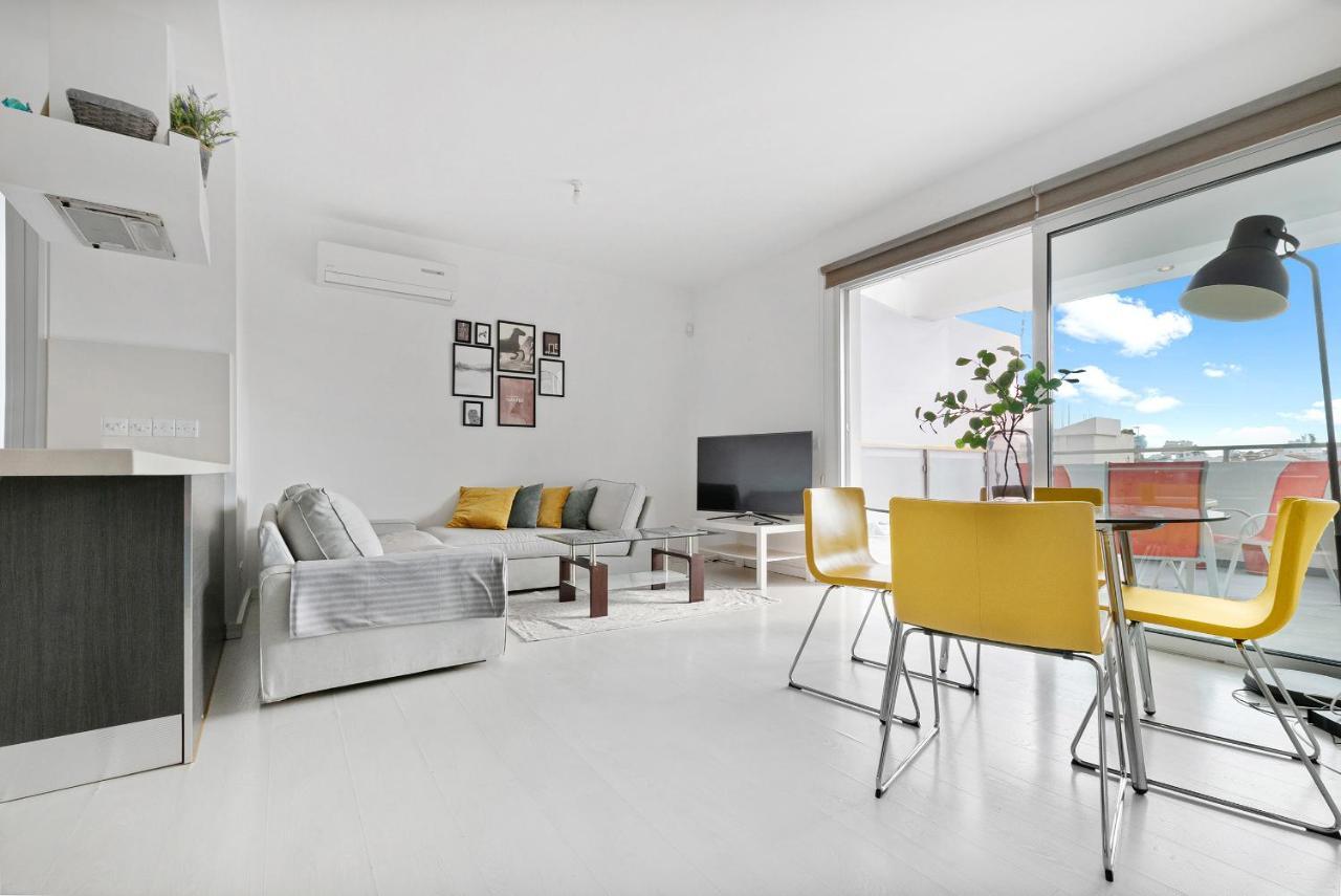 Glabur Stays - The Fabulous 2 Bdr - Nicosia City, Free Parking & Wifi, Welcomes You!!! Εξωτερικό φωτογραφία